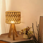 Lampe de chevet trépied en bois, abat-jour en corde tressée ajourée