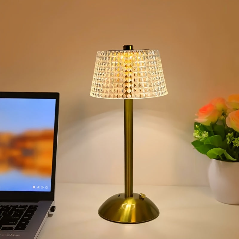 Lampe de chevet rétro dorée, abat-jour acrylique façon cristal taillé