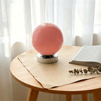 Lampe boule en verre rose sur socle chromé, USB et variateur