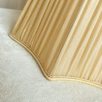 Abat-jour plissé beige doré à base festonnée en étoile, Ø 35 cm
