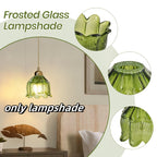 Tulipe en verre vert à pétales superposés pour douille E27, Ø 12 cm