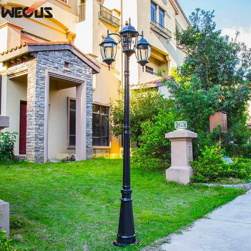 Lampadaire de jardin 230 cm à 2 ou 3 lanternes, aluminium et verre