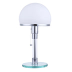 Lampe Bauhaus en verre opalin et chrome, tirette, Ø 18 x H 36 cm