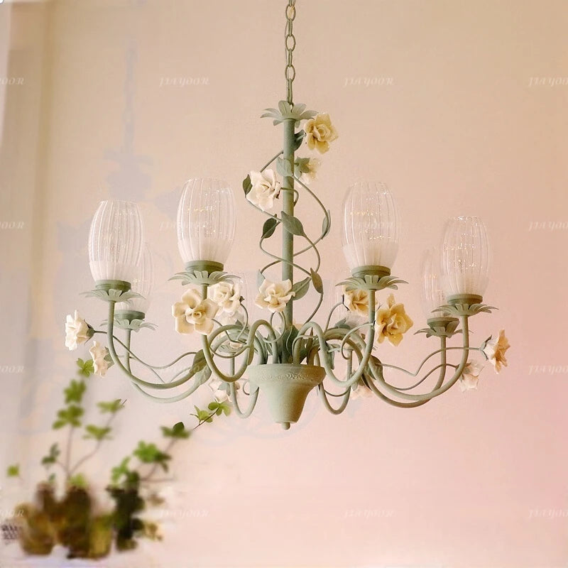 Lustre champêtre vert à fleurs en céramique et tulipes en verre