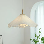 Suspension en tissu plissé à volant ondulé, tige dorée, Ø 40 à 80 cm