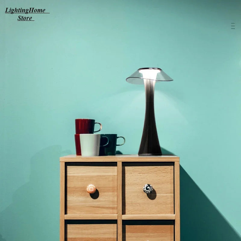 Lampe de table sans fil en sablier, abat-jour acrylique transparent