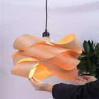 Suspension en placage de bois ondulé, abat-jour Ø 45 cm, E27