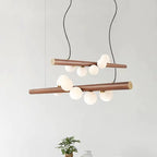 Suspension en bois et globes de verre opalin, 5 ou 7 lumières