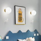 Applique murale lune avec astronaute suspendu, LED pour enfant