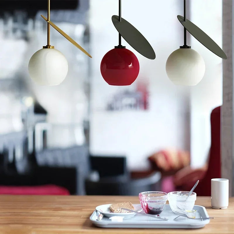 Lustre cerise, globes en verre et disque métal, 1 ou 2 lumières