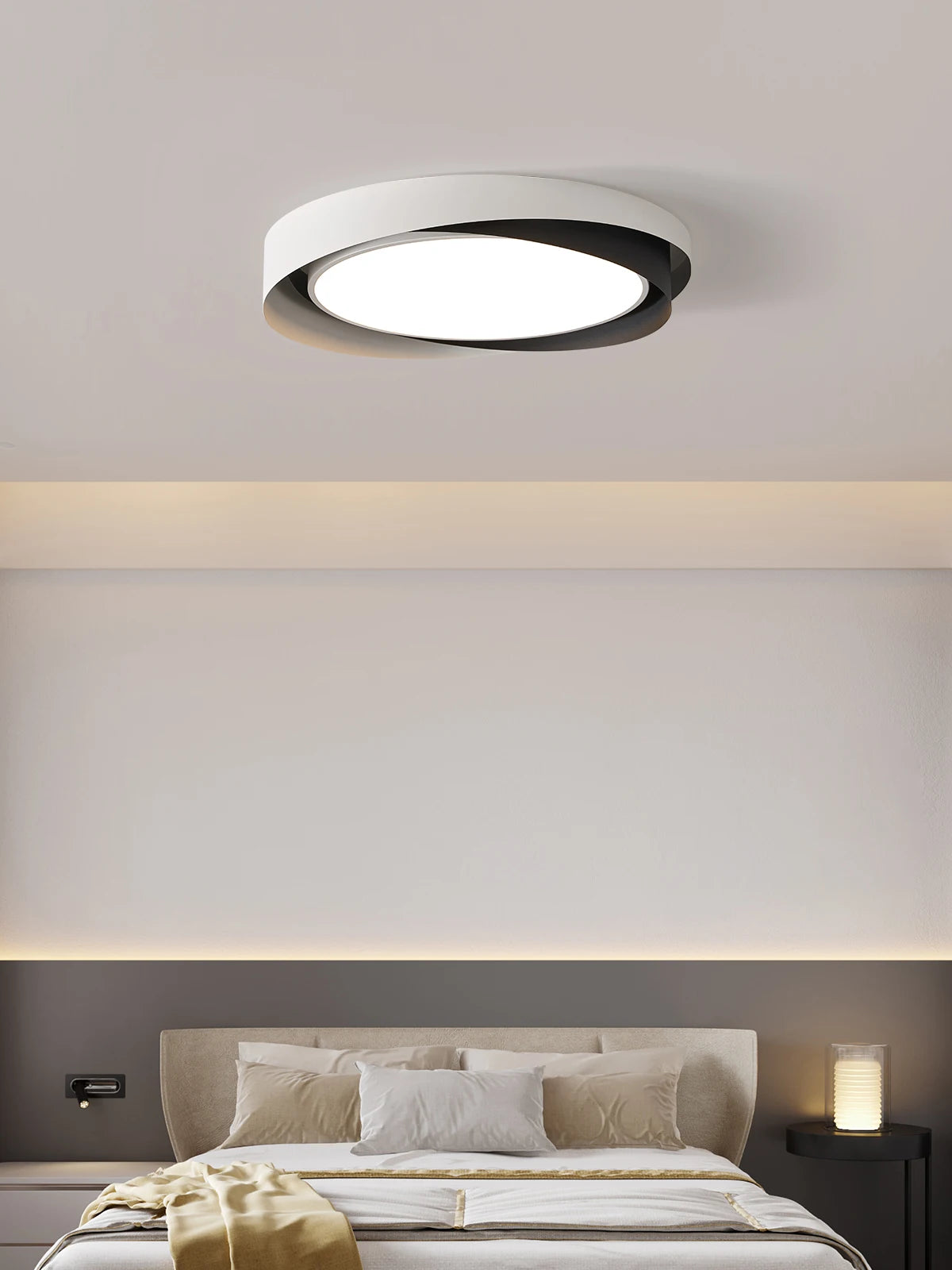 Plafonnier design à deux anneaux de métal décalés