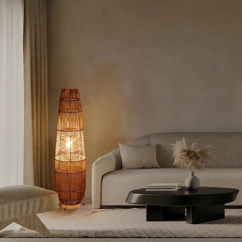 Lampadaire lanterne en rotin tressé à chevrons, 92 cm ou à poser