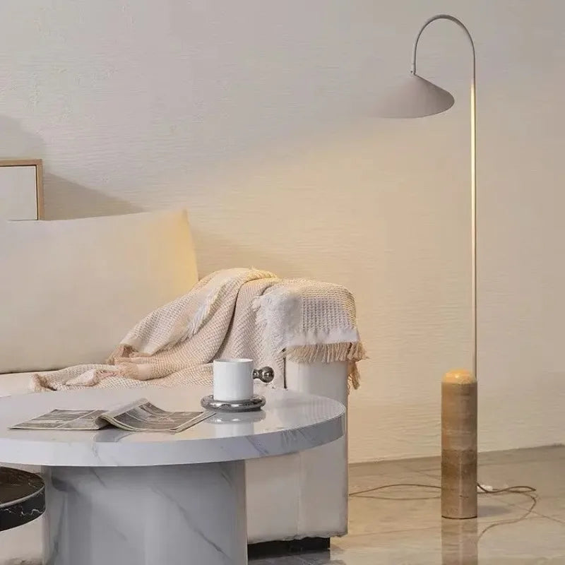 Lampadaire arc à abat-jour feuille et socle en marbre, 136 cm