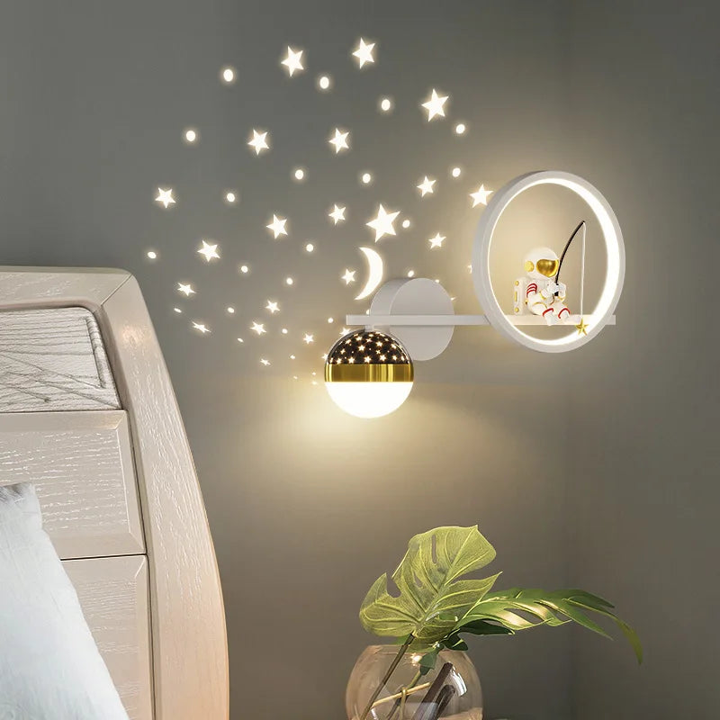 Applique murale astronaute LED pour chambre d'enfant, ciel étoilé