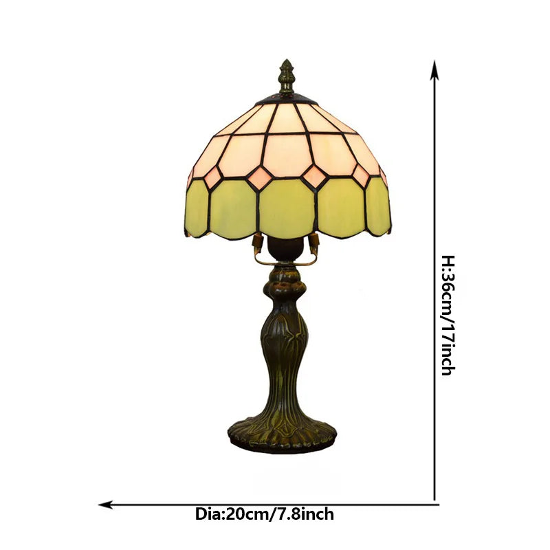 Lampe Tiffany en verre teinté vert tendre, abat-jour Ø 20 cm