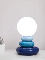 Lampe à poser en céramique galets empilés et globe lune, 24 cm