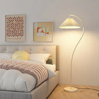 Lampadaire courbé crème à abat-jour plissé, ampoule LED fournie