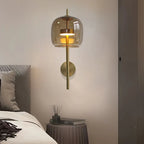 Lampe à poser cloche en verre et tige couleur laiton, LED intégrée
