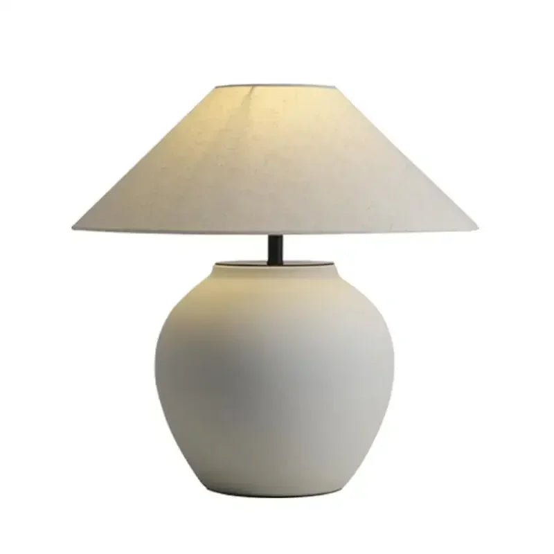 Lampe de chevet en céramique texturée, abat-jour conique en tissu