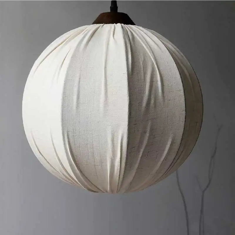Suspension boule en tissu froissé, Ø 35 ou 40 cm, ampoule LED fournie