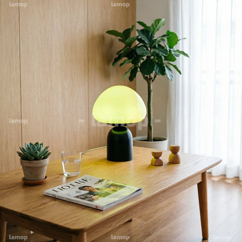 Lampe champignon en verre coloré sur pied cloche noir, câble USB