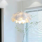 Suspension lotus à larges pétales blancs, Ø 40 à 60 cm, LED fournie