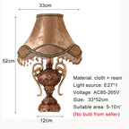 Lampe de table vintage en résine à anses dorées, abat-jour festonné