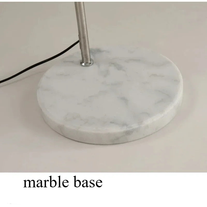 Lampadaire arc chromé, dôme blanc ou orange, socle en marbre