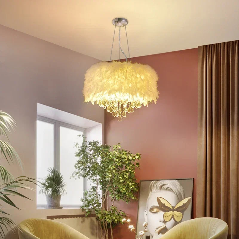 Lustre tambour en plumes à pampilles, blanc, rose ou rouge foncé