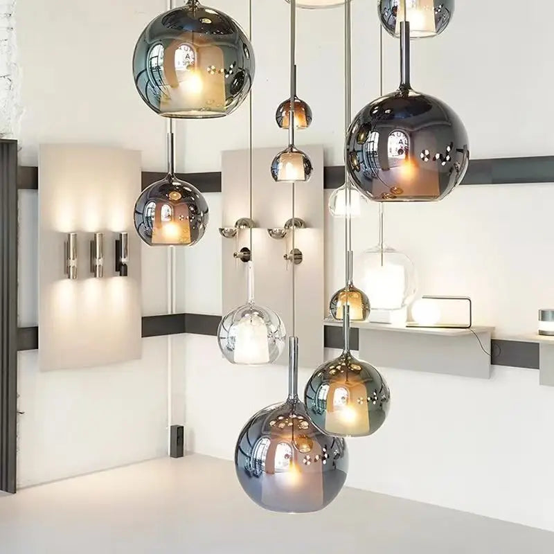 Suspension boule en verre et cône dépoli intérieur, Ø 15 à 25 cm
