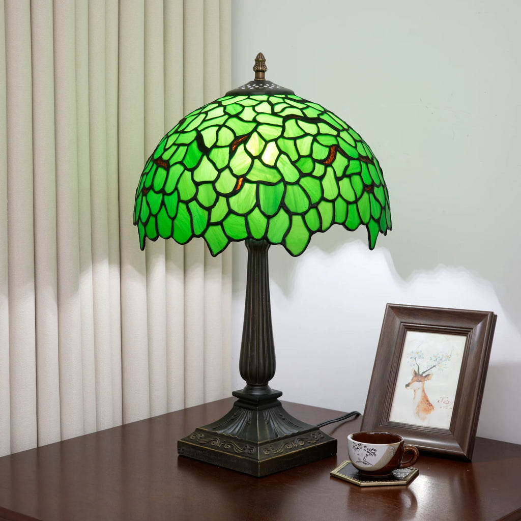 Lampe style Tiffany glycine en vitrail vert, abat-jour 30 cm, 49 cm