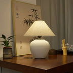 Lampe de chevet en céramique texturée, abat-jour conique en tissu
