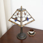 Lampe à poser en vitrail ivoire et ambre, abat-jour pyramide 28 cm