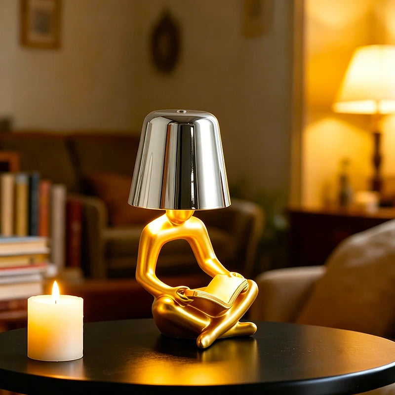 Lampe sans fil figurine qui lit un livre, chapeau tactile, 19 cm