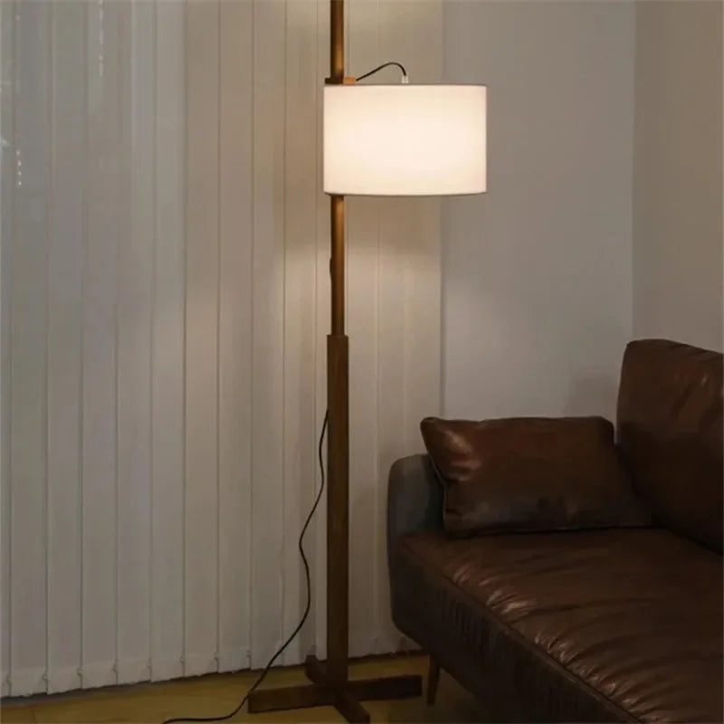 Lampadaire à abat-jour coulissant, bois, doré ou nickel brossé