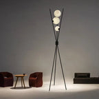 Lampadaire trépied à trois lunes imprimées en 3D, structure noire