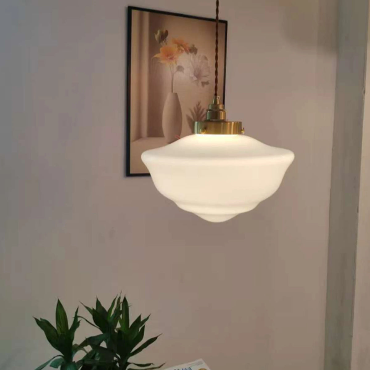 Un plafonnier rétro pour entrée, couloir et chambre