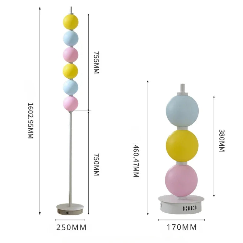 Lampadaire LED à boules acryliques pastel, empilées comme des bonbons