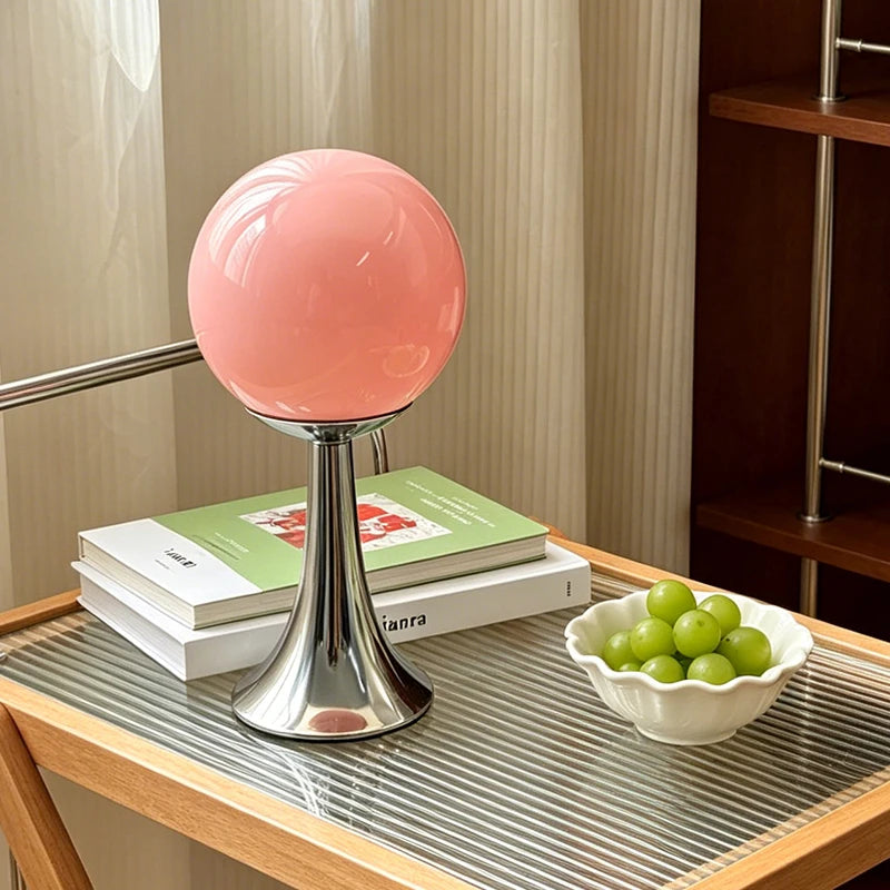 Une touche pop sur commode, bureau ou chevet