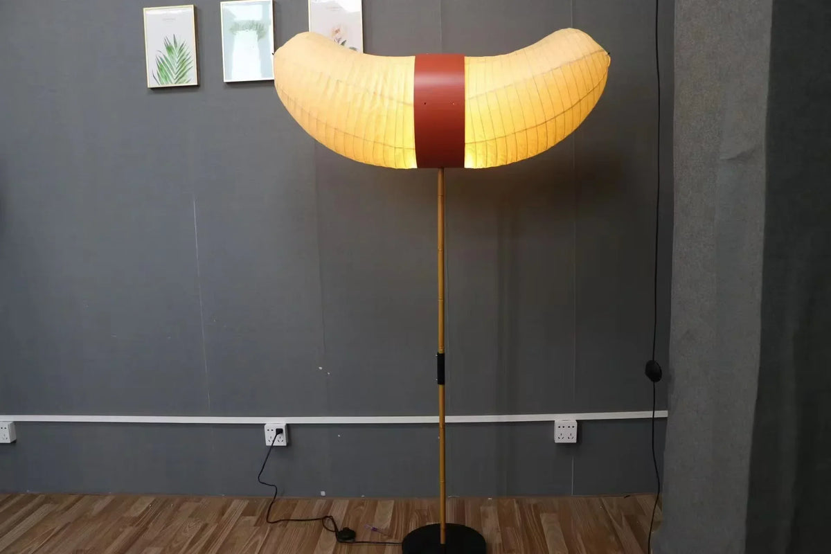 Lampadaire en papier de riz façon lanterne japonaise