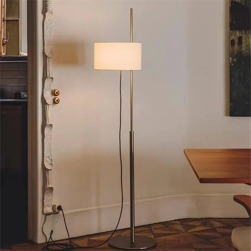 Lampadaire à abat-jour coulissant, bois, doré ou nickel brossé