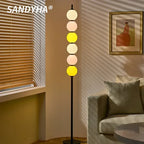 Lampadaire LED à boules acryliques pastel, empilées comme des bonbons