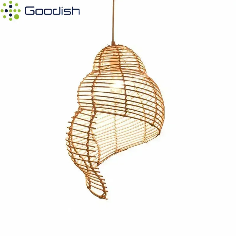 Suspension coquillage en spirale d'osier, marron ou naturel