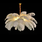 Lustre plumes d'autruche bleu, rose ou blanc sur chaîne, Ø 60-100 cm