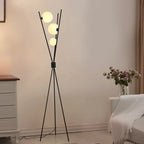 Lampadaire trépied à trois lunes imprimées en 3D, structure noire