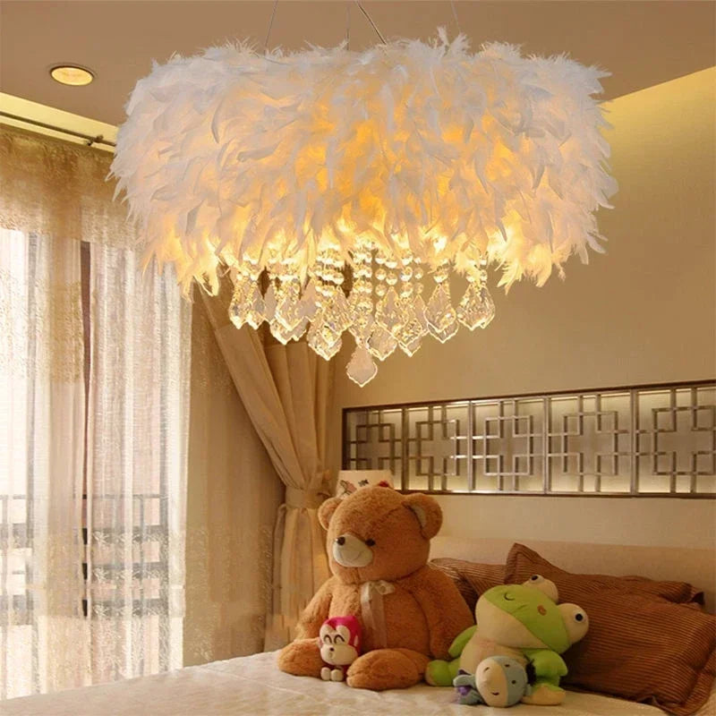 Lustre tambour en plumes à pampilles, blanc, rose ou rouge foncé