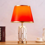 Lampe de chevet en céramique blanche à facettes dorées, 47 cm