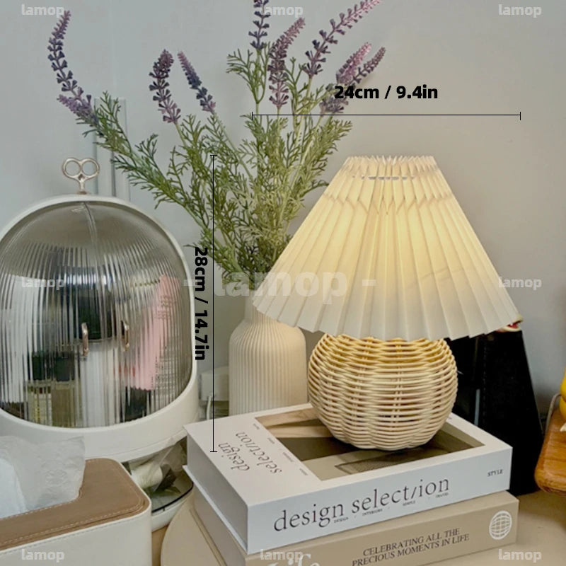 Lampe de chevet plissée sur boule en rotin, huit abat-jour au choix