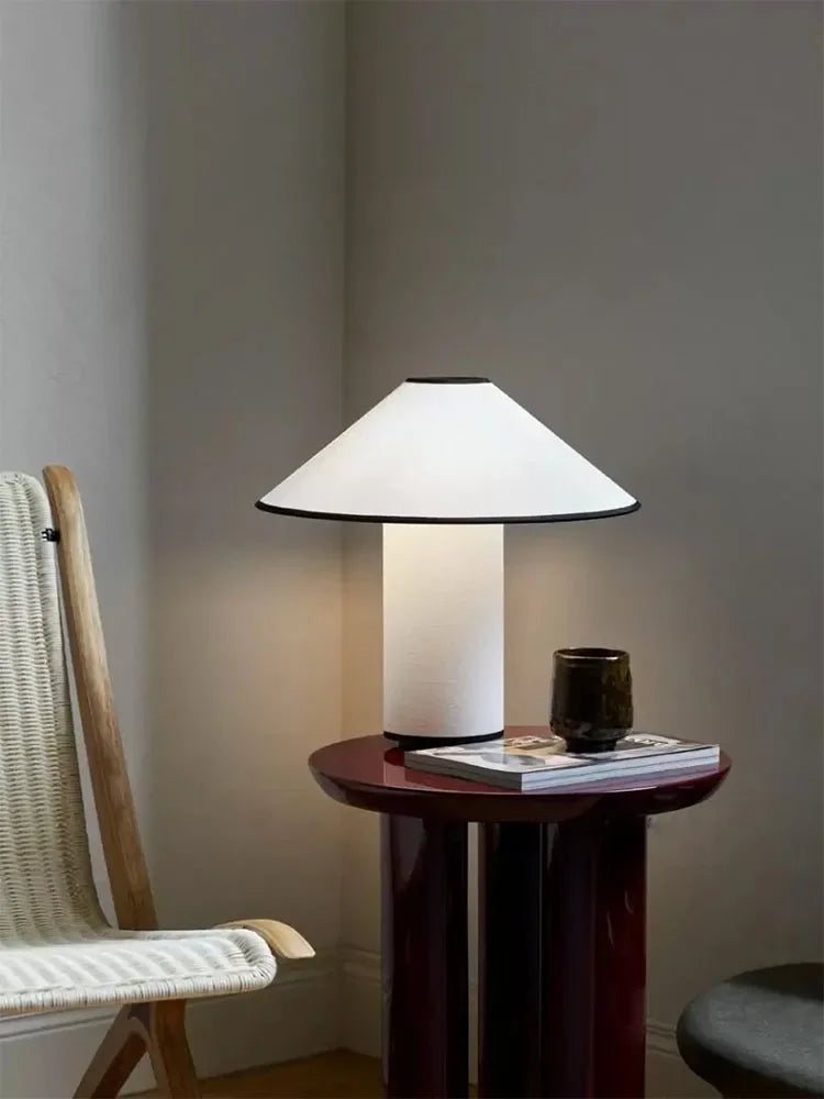 Lampe champignon en tissu coton-lin, liseré noir ou rouge, E14