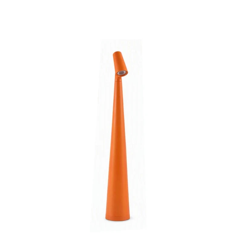 Une lampe sans fil en cône effilé mat
